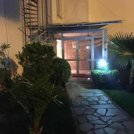 Apartment Waterfall