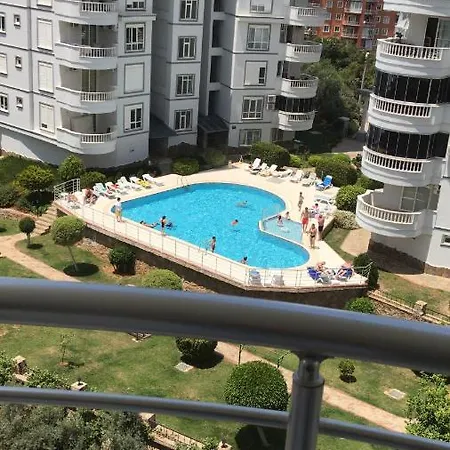 Waterfall Daire *